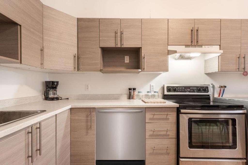 109 - 3 Bedrooms In Verdun Apartamento *